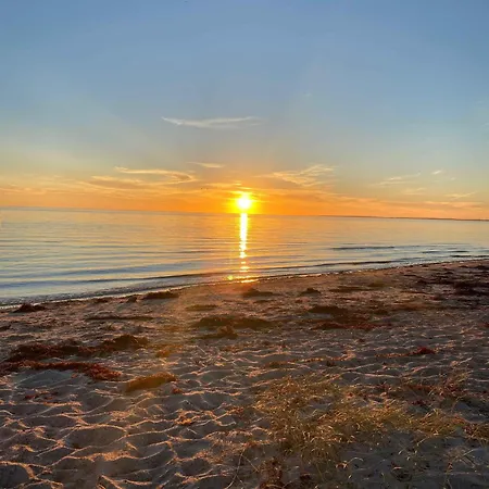 Дом отдыха Modern With 200m To *