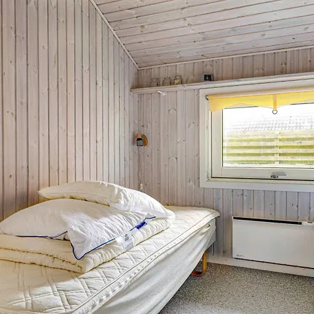 Дом отдыха Modern With 200m To